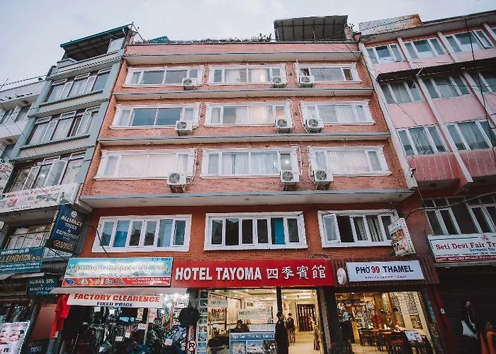 Oyo 120 Tayoma Hotel 2*